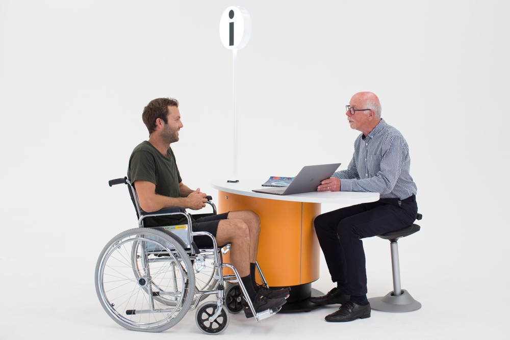 Respond sensitively to customers of all ages and levels of mobility with YAKETY YAK 102.