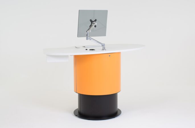 Height adjustable YAKETY YAK Oval + Drawer 104 desk raised to standing height – customer side.