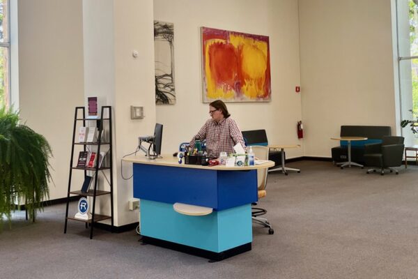 YAKETY YAK 307 Island Counter Rockhurst University, Greenlease Library.