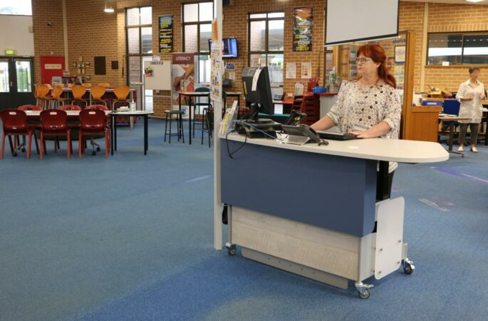 YAKETY YAK 204 Desk deployed in a school library.