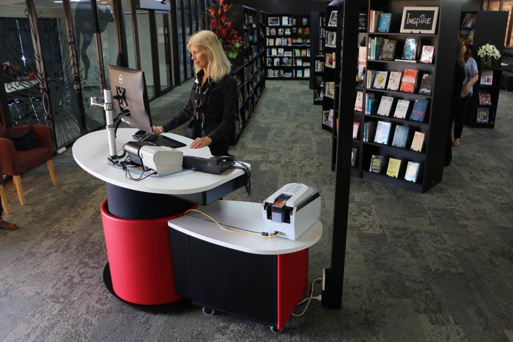 YAKETY YAK Oval 1600 with drawer, teamed with YAKETY YAK Support Caddy, at Redbank Plains Library.