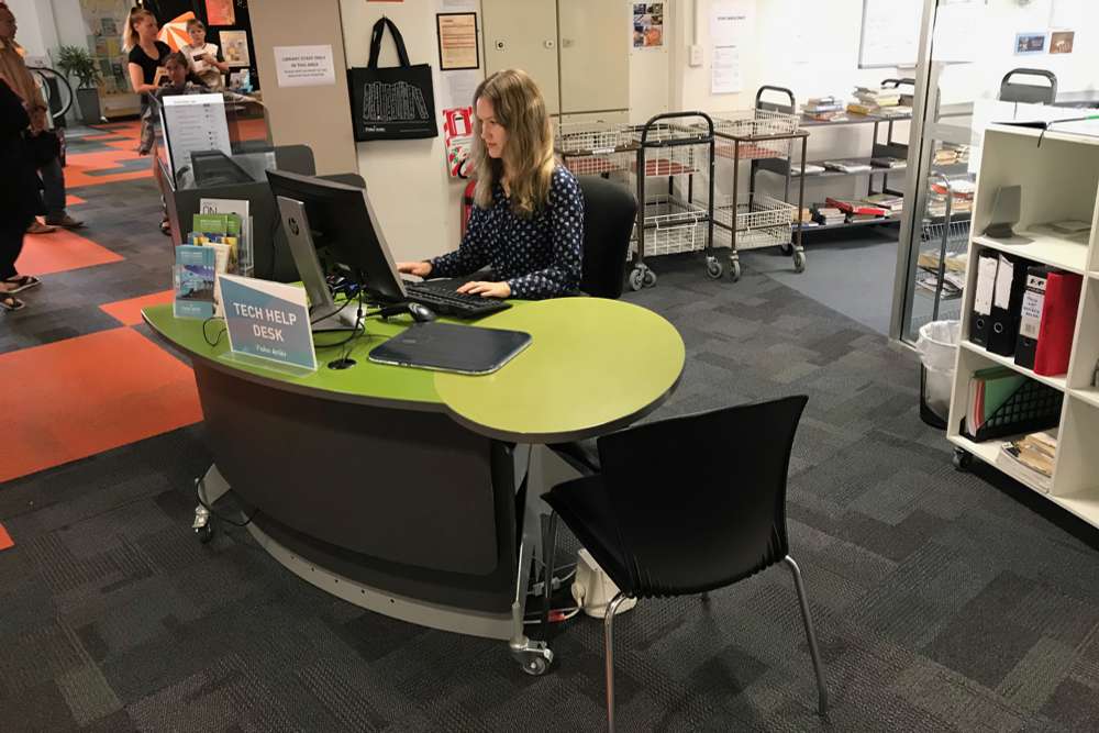 YAKETY YAK 202 Desk at Puki Ariki Library.