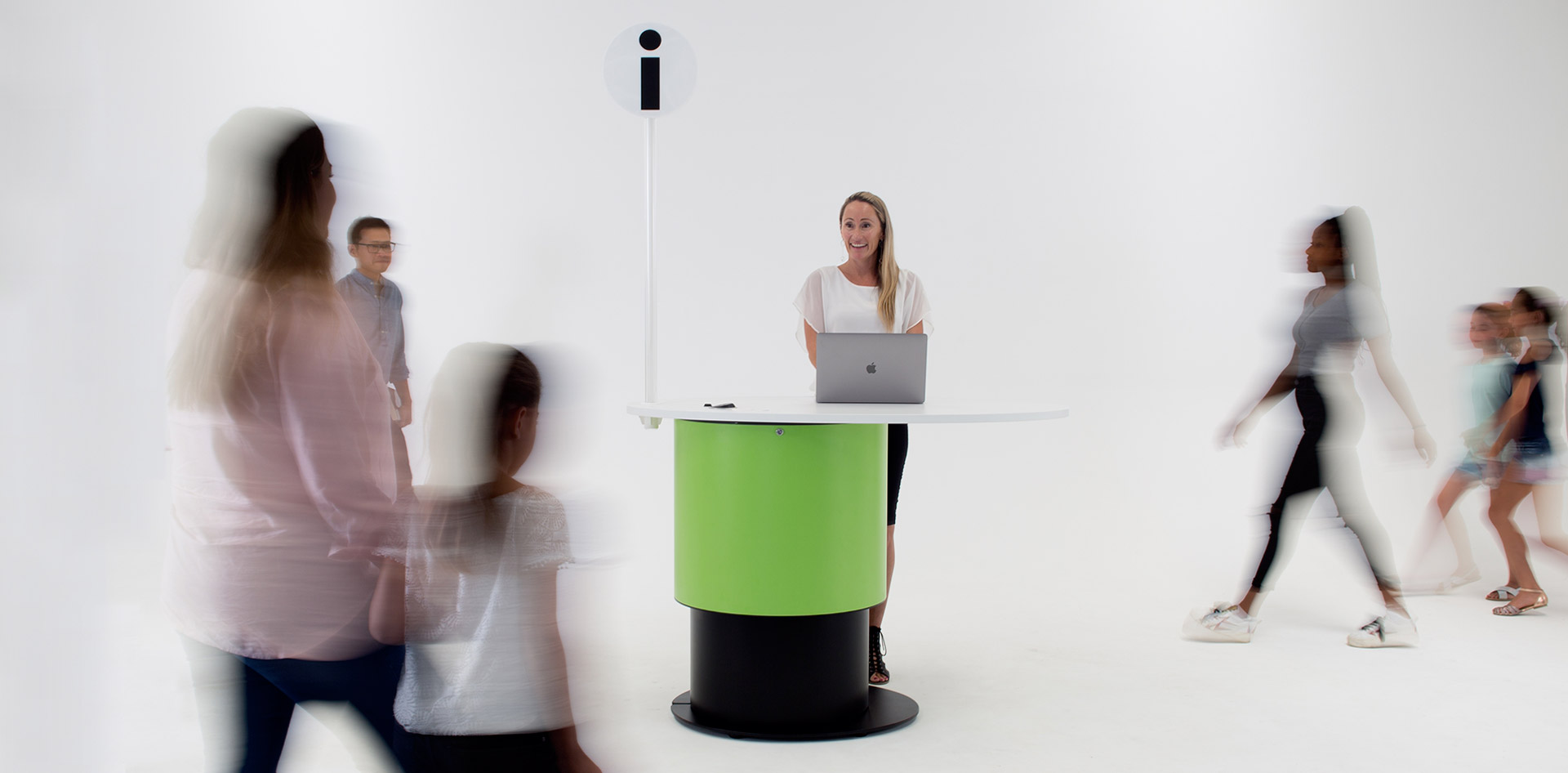 YAKETY YAK Furniture for libraries